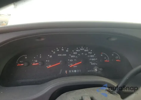 2006 Ford Econoline E250 Van z USA, uszkodzony, nr VIN 1FTNE24W16HA74328